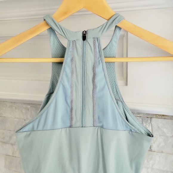 Vimmia Active High Cut Zip Back Cami Tank Top Sage Green S - Picture 5 of 9